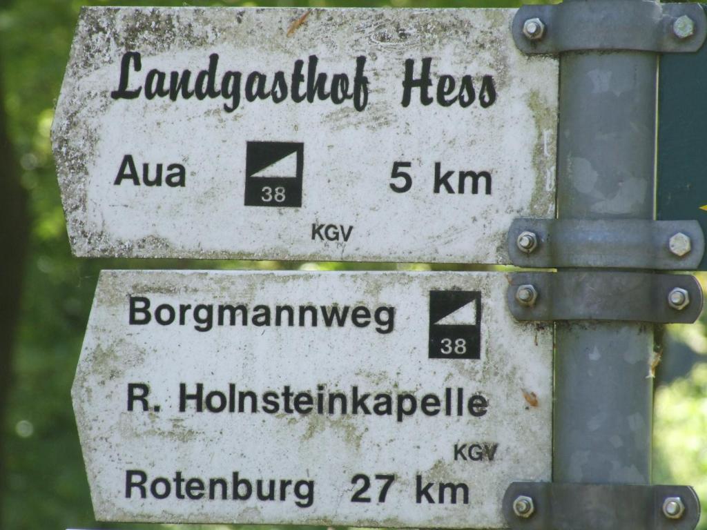 Landgasthof Hotel Hess Neuenstein  외부 사진